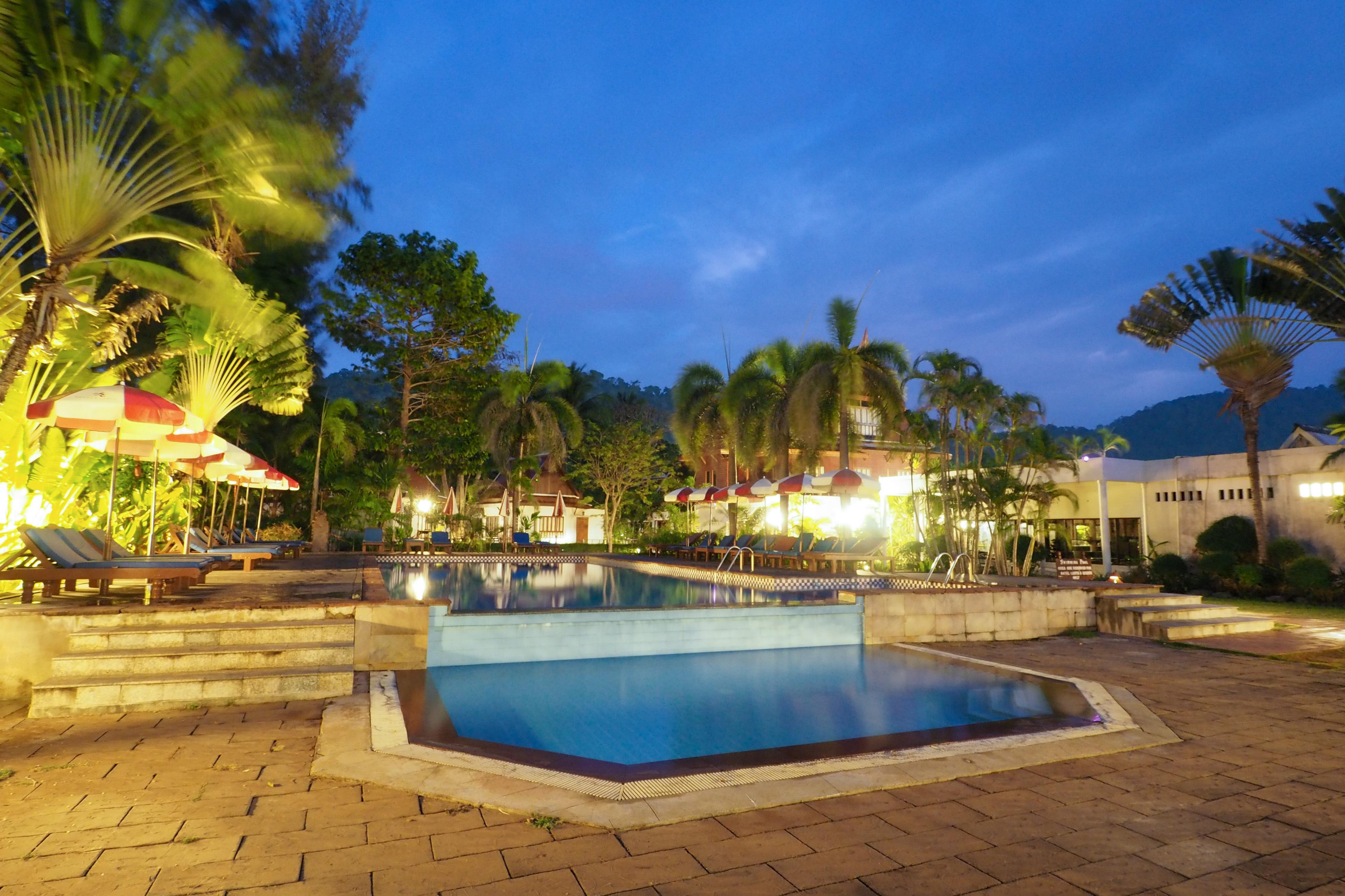 Royal Lanta Resort & Spa Koh Lanta Exterior photo